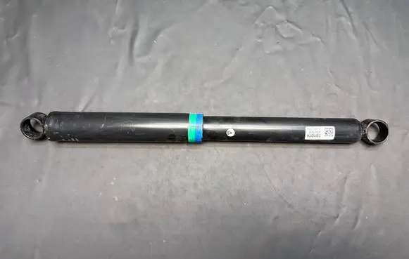 Toyota Hilux VIII Rear shock absorber/damper 485410K390 20250825