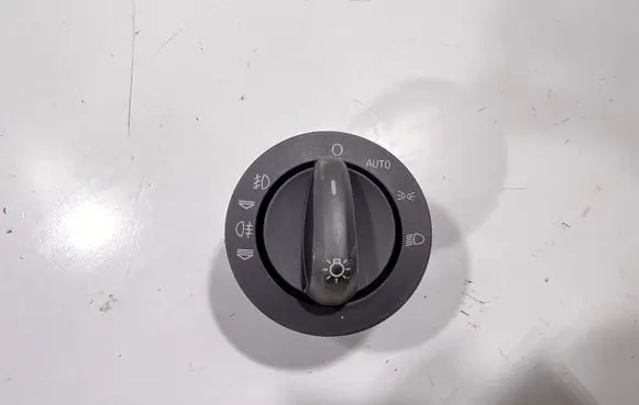 Audi Q7 4L Light switch 4F2941531D