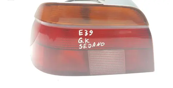 BMW 5 E39 Rear/tail lights 8358031 00724001