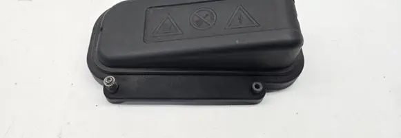 BMW 5 GT F07 Fuse box cover 7555189 58650910