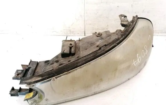 Ford Mondeo MK II Headlight/headlamp 1305235322