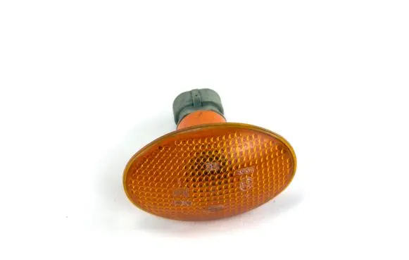 Ford Fiesta Front fender indicator light F6DB13K309AB