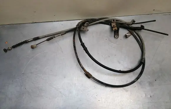 Toyota Prius (XW10) Handbrake/parking brake wiring cable 
