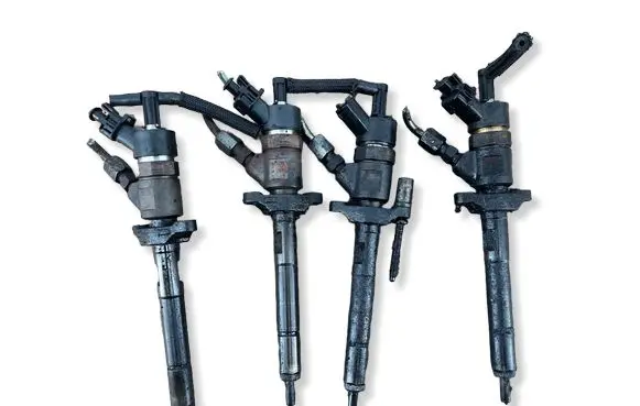 Peugeot 3008 I Fuel injectors set 0445110239