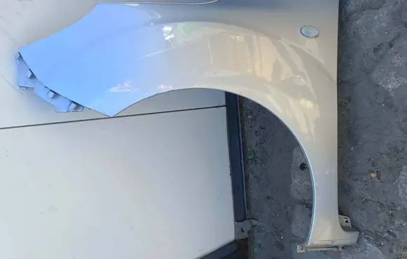 Mercedes-Benz Citan W415 Fender 