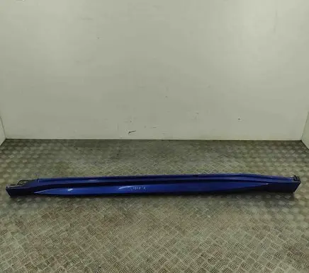 BMW X2 U10 Sill 7884953