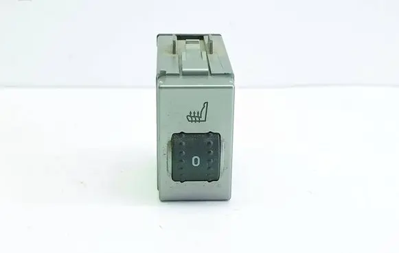 Ford Focus Seat heating switch 8V4T19K314AB