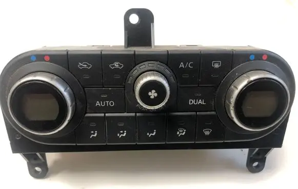 Nissan Qashqai Climate control unit 27500JD45C