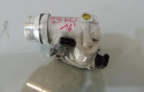 Renault Clio IV Throttle valve