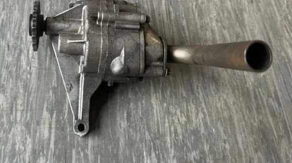 Mercedes-Benz Sprinter W906 Oil pump 6461801601 6461810247 6461861115