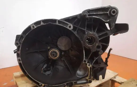 Mazda 3 I Manual 6 speed gearbox 6M5R7002YC