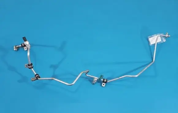 Dacia Dokker Air conditioning (A/C) pipe/hose 924408516R IMPRK1577870