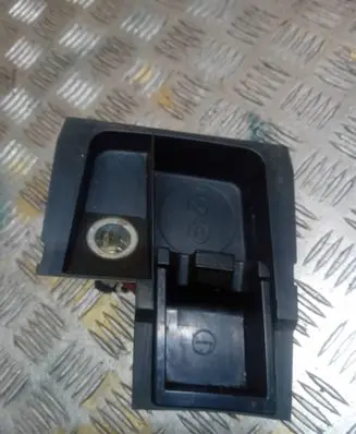 Ashtray (front)