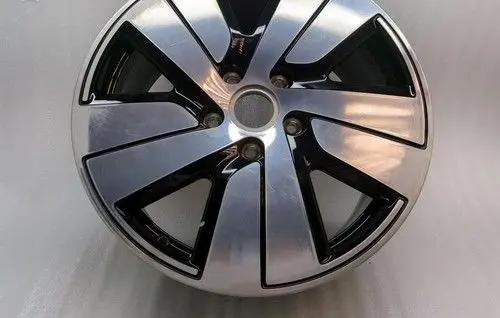 Porsche Taycan 9J1 R19 alloy rim 9J1601025B
