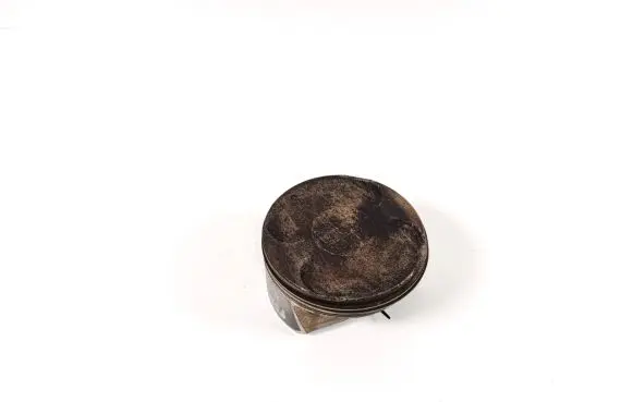 Dodge Challenger Piston with connecting rod