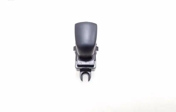 Nissan Qashqai Electric window control switch