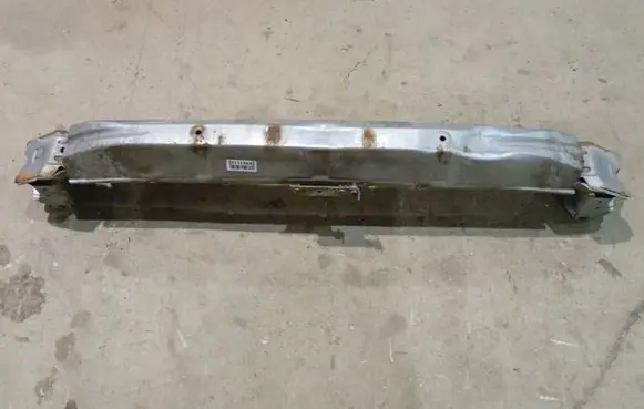Honda FR-V Front bumper cross member 