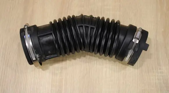 Renault Megane III Air intake duct part 165751903R