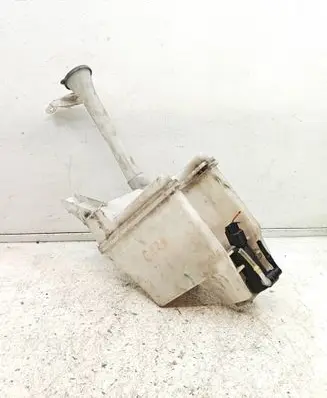 Nissan Juke I F15 Windshield washer fluid reservoir/tank NISNJUKZBSPR
