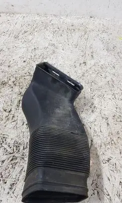 Audi A6 S6 C5 4B Air intake duct part 8D0129617E