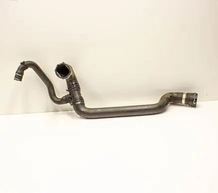Porsche Macan (95B) Engine coolant pipe/hose 95B122101A