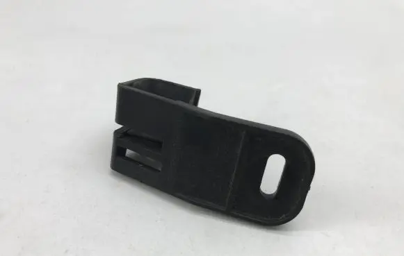 BMW 1 E81 E87 Headlight/headlamp mounting bracket 6940664