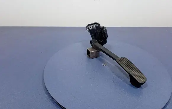 Volvo S60 Accelerator throttle pedal 30666659