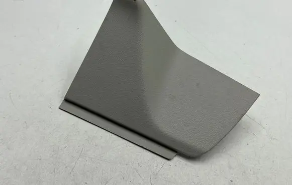 Chrysler Pacifica Panel trim 5YP31TRMAA 3105071 618681