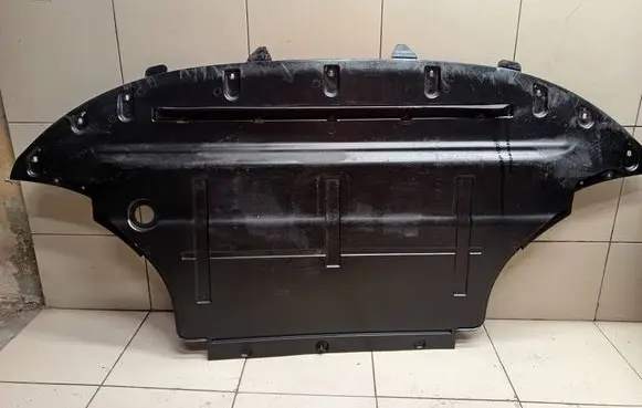 Audi Q5 SQ5 Engine splash shield/under tray 8R086382 8R0863821B 8R0863821C