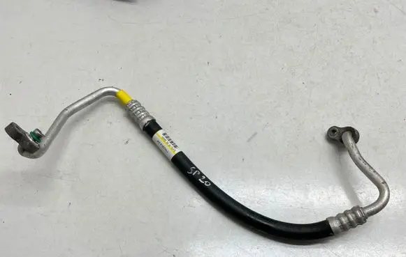KIA Sportage Air conditioning (A/C) pipe/hose 97762D7800