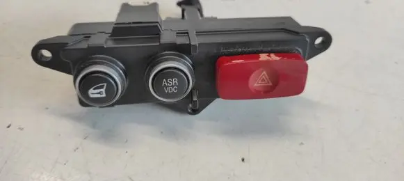 Alfa Romeo 159 Hazard light switch 156067821 156067820
