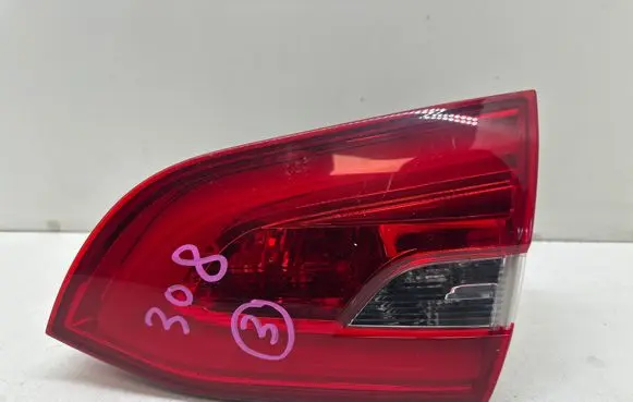 Peugeot 308 Rear/tail lights 9678094880
