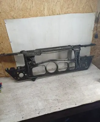 BMW 5 E39 Radiator support slam panel