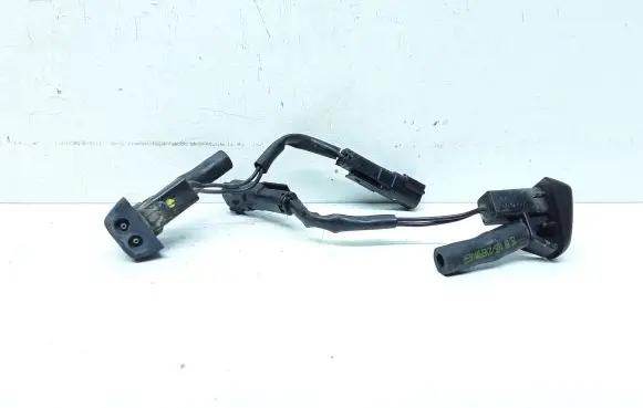 Volvo S60 Windshield washer spray nozzle 