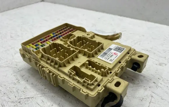 Hyundai Tucson IV NX4 Fuse module 91952CZ200