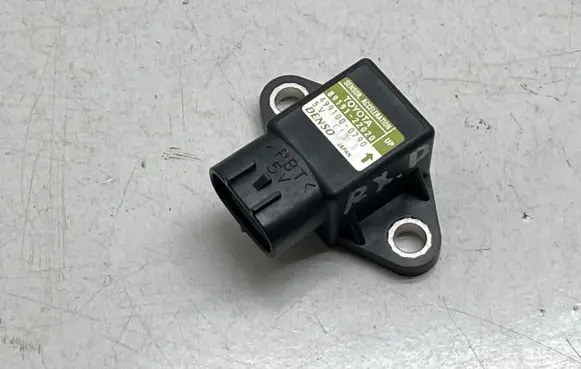 Lexus RX 450H Acceleration sensor 8919122020 4991000790