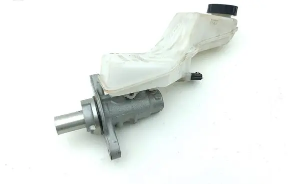 Nissan Qashqai J12 Master brake cylinder 0204852796