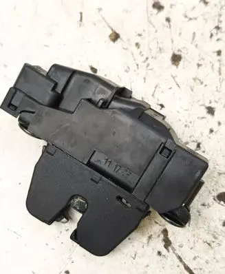 Opel Crossland X Tailgate/trunk/boot lock/catch/latch 3644675