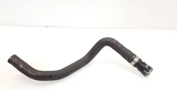 Ford Focus Engine coolant pipe/hose