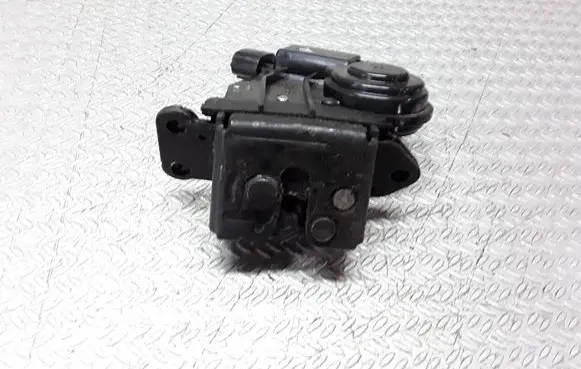 Toyota Auris 150 Tailgate/trunk/boot lock/catch/latch