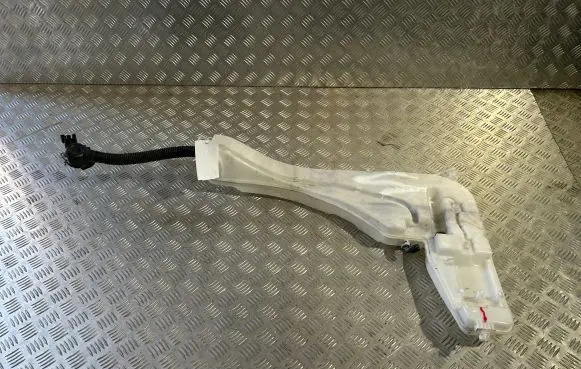 BMW X4 F26 Windshield washer fluid reservoir/tank 7359184