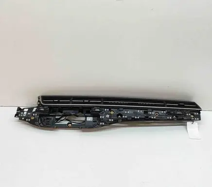 Audi Q7 4M Dashboard air vent grill cover trim 4M1820902R