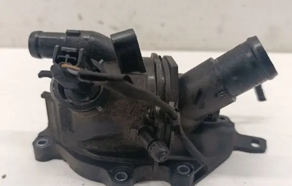 Nissan Juke II F16 Thermostat/thermostat housing 110609301R