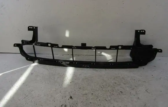 Mazda CX-30 Front bumper lower grill DGH9-501T1