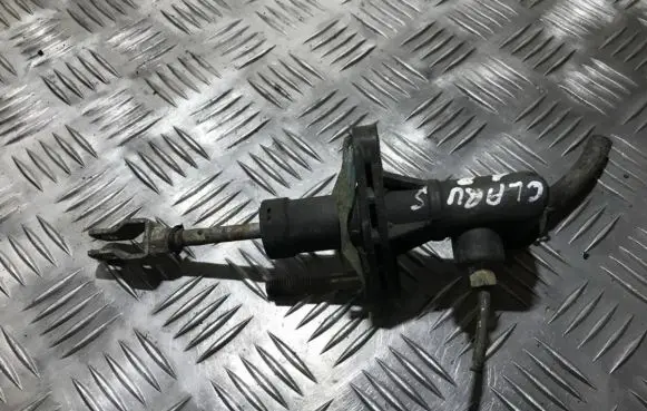KIA Clarus Clutch master cylinder