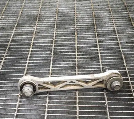 Tesla Model S Rear upper control arm/wishbone 104396400B