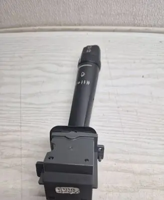Volvo V70 Wiper control stalk 8191545 03W14D