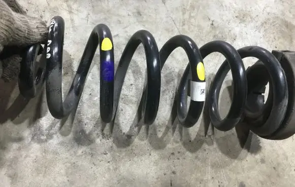 Hyundai Tucson TL Rear coil spring
