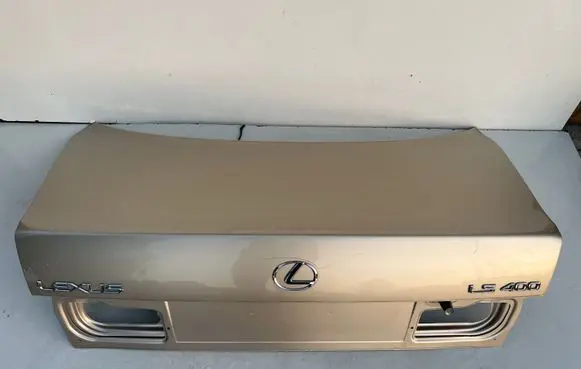 Lexus LS 400 Tailgate/trunk/boot lid