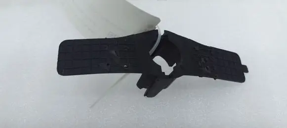 Volvo V40 Rear parking sensor holder (PDC) 31323133